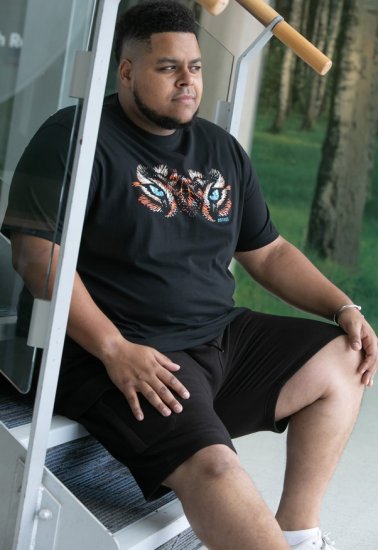 D555 Leamington Tiger Eyes Printed Crew Neck T-shirt Black - Trička - Trička nadměrné velikosti - 2XL-14XL