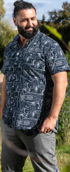 D555 Worthing Surf AOP Short Sleeve Button Down Collar Shirt Navy - Košile - Košile 2XL-10XL