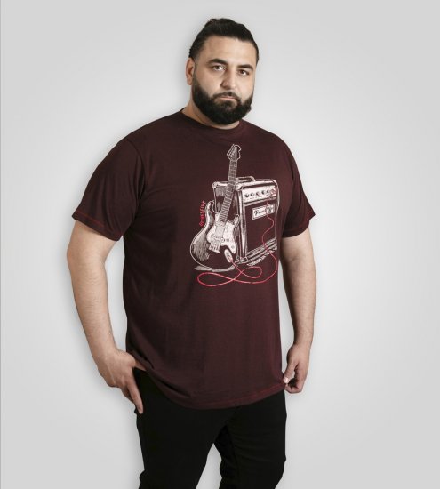 D555 Barnsley Guitar and Amp Crew Neck T-Shirt Burgundy - Trička - Trička nadměrné velikosti - 2XL-14XL