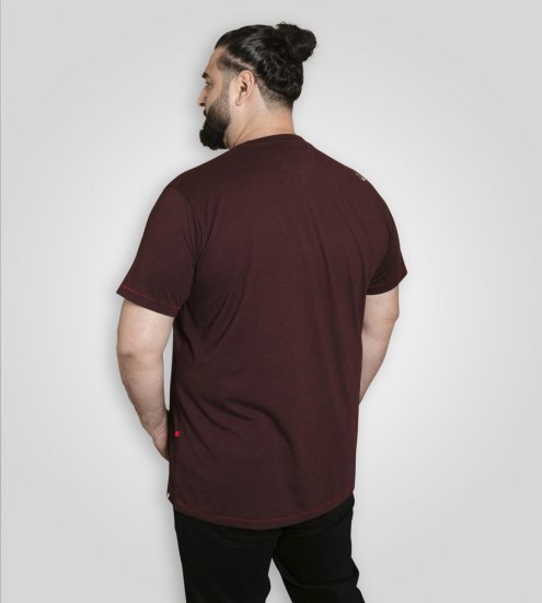 D555 Barnsley Guitar and Amp Crew Neck T-Shirt Burgundy - Trička - Trička nadměrné velikosti - 2XL-14XL