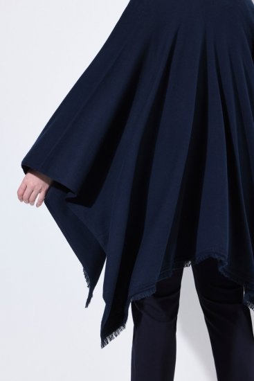 Ulla Popken 841117 Pletené oversize pončo s kamínky Tmavě modrá - Ponča a peleríny - 