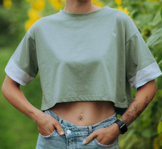 Nora Mikken AGNES Crop Top Green - Trička - 