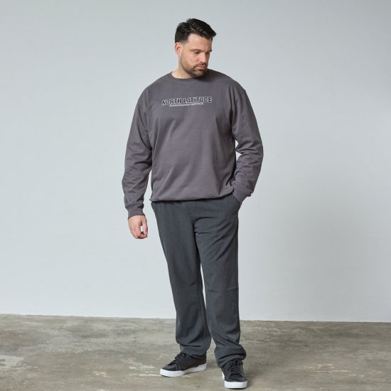 North Latitude Crewneck Sweatshirt Šedá/Dřevěné uhlí - TALL mikiny - TALL mikiny pro vysoké muže