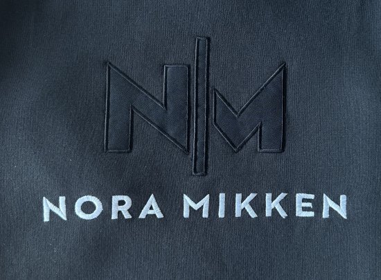 Nora Mikken KADRI Long Hoodie Black - Mikiny & mikiny s kapucí - 