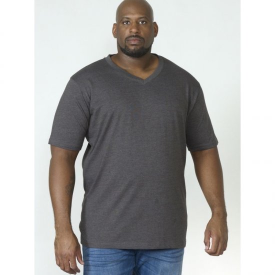 D555 Signature V-neck T-shirt Charcoal - Trička - Trička nadměrné velikosti - 2XL-14XL