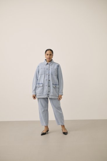 Kaffe Curve Ninna Casual Jacket Light Blue Washed - Bundy - 