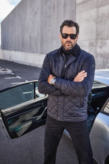 JP1880 Jacket Quilted Black - Bundy - Bundy Nadměrné Velikosti - 2XL-8XL