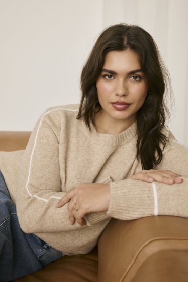 Kaffe Curve Jina Knit Pullover Feather Grey Melange - Pletené svetry - 