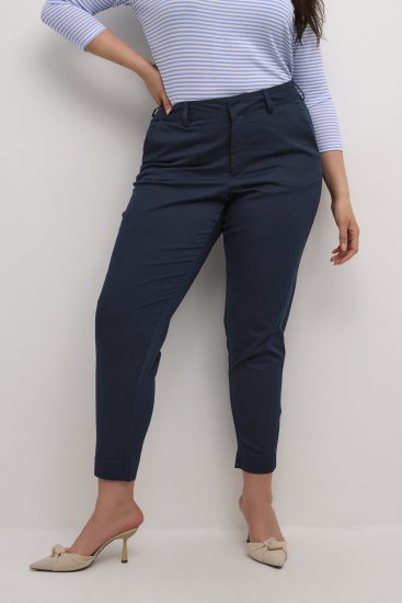 Kaffe Curve Leana Chino Kalhoty 7/8 Půlnoční Námořnická Modrá - Džíny & Kalhoty ve Velkých Velikostech – Plus Size - 