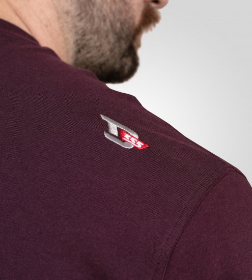 D555 Grimsby Rock n' Roll Skull Printed T-Shirt Burgundy - Trička s potiskem - Trička s potiskem - 2XL-8XL