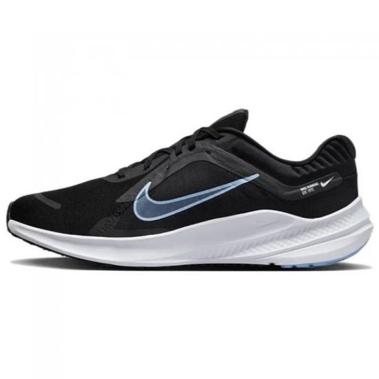 Nike Quest 5 Black Sneakers - Pánská obuv 40-52 - 